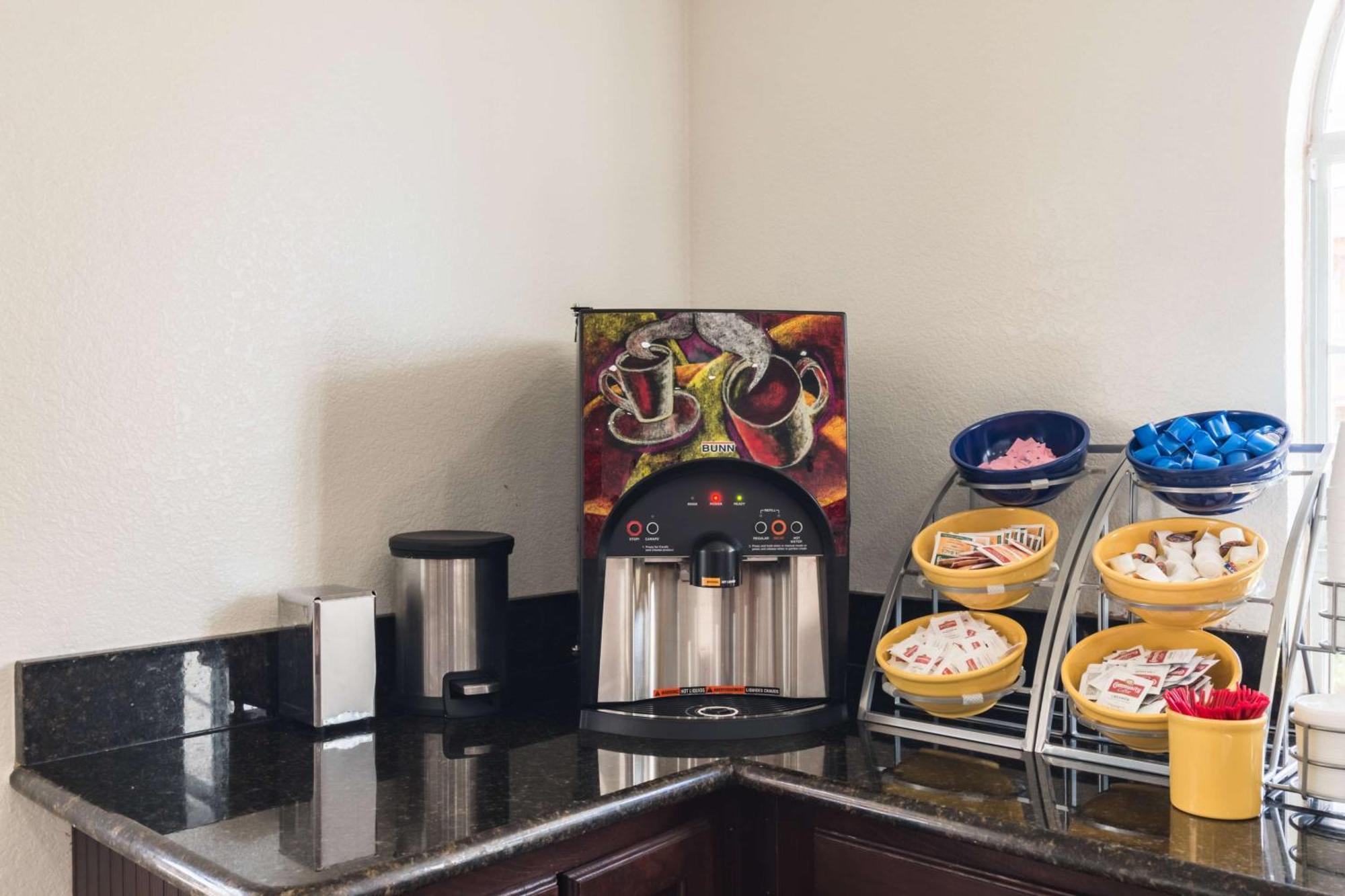 Motel 6 Alvarado Tx Kültér fotó